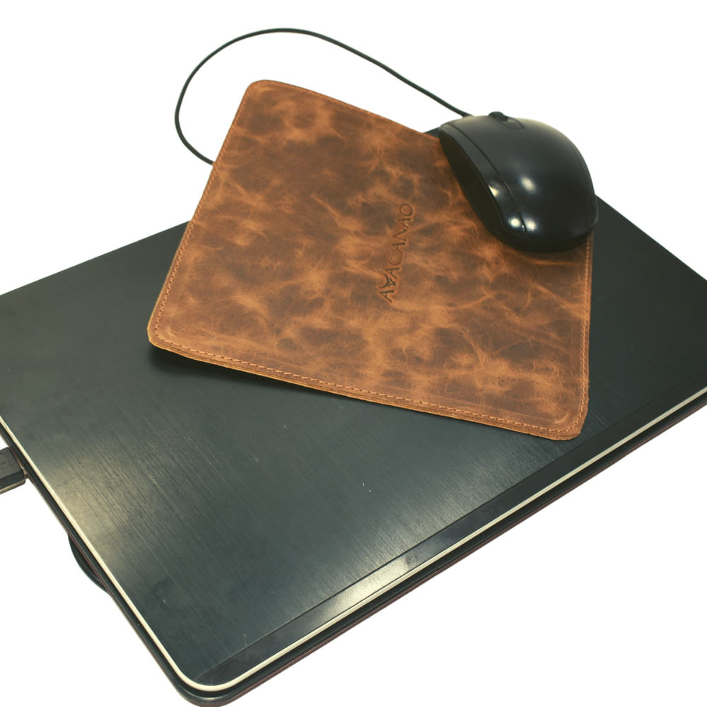 Mouse Pad Cuero Graso Café 20 x 20 cms